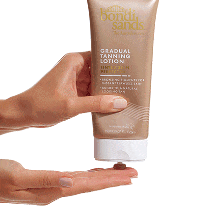 TINTED-SKIN-PERFECTOR-GRADUAL-TANNING-LOTION-01_600x_fa2edd32-cf50-4968-b2ac-9281694d35c9.gif