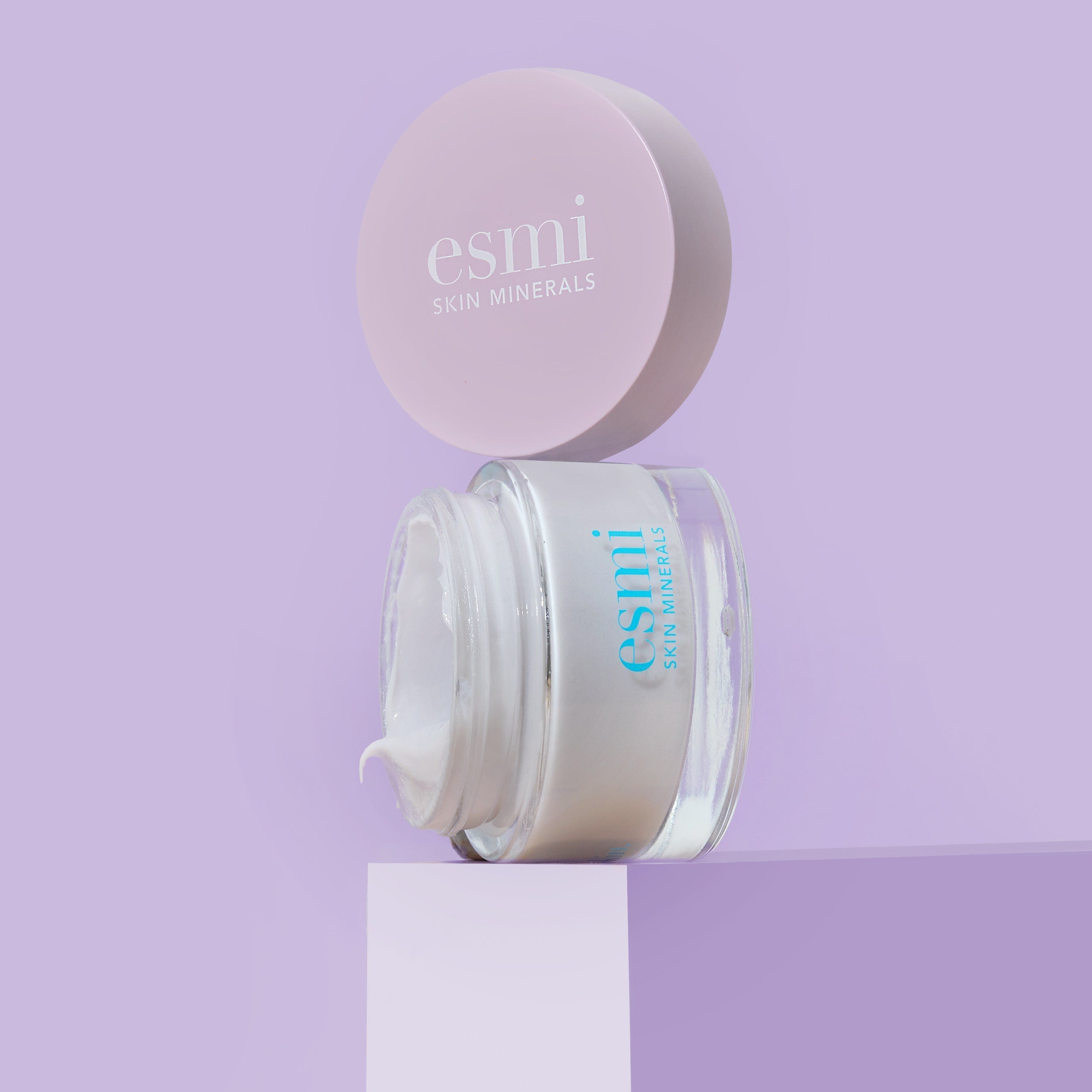 moisturiser_firming_ls.jpg